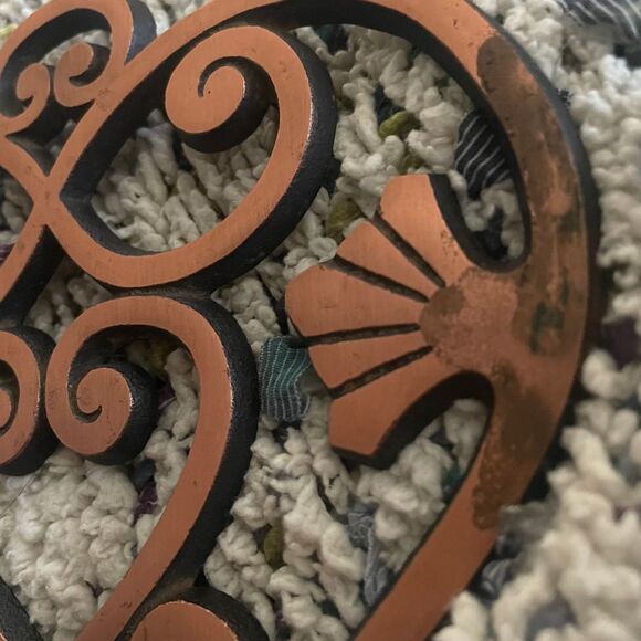 Pampered Chef copper heart kitchen decor trivet - Picture 3 of 10